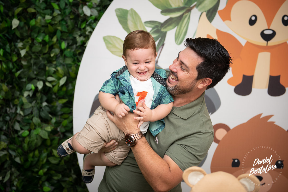 Aniversário de 1 aninho de Lucas, com a alegria dos familiares e papais a festa foi realizada no Silvia Fest em Barra Bonita.