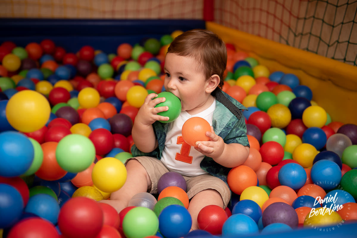 Aniversário de 1 aninho de Lucas, com a alegria dos familiares e papais a festa foi realizada no Silvia Fest em Barra Bonita.