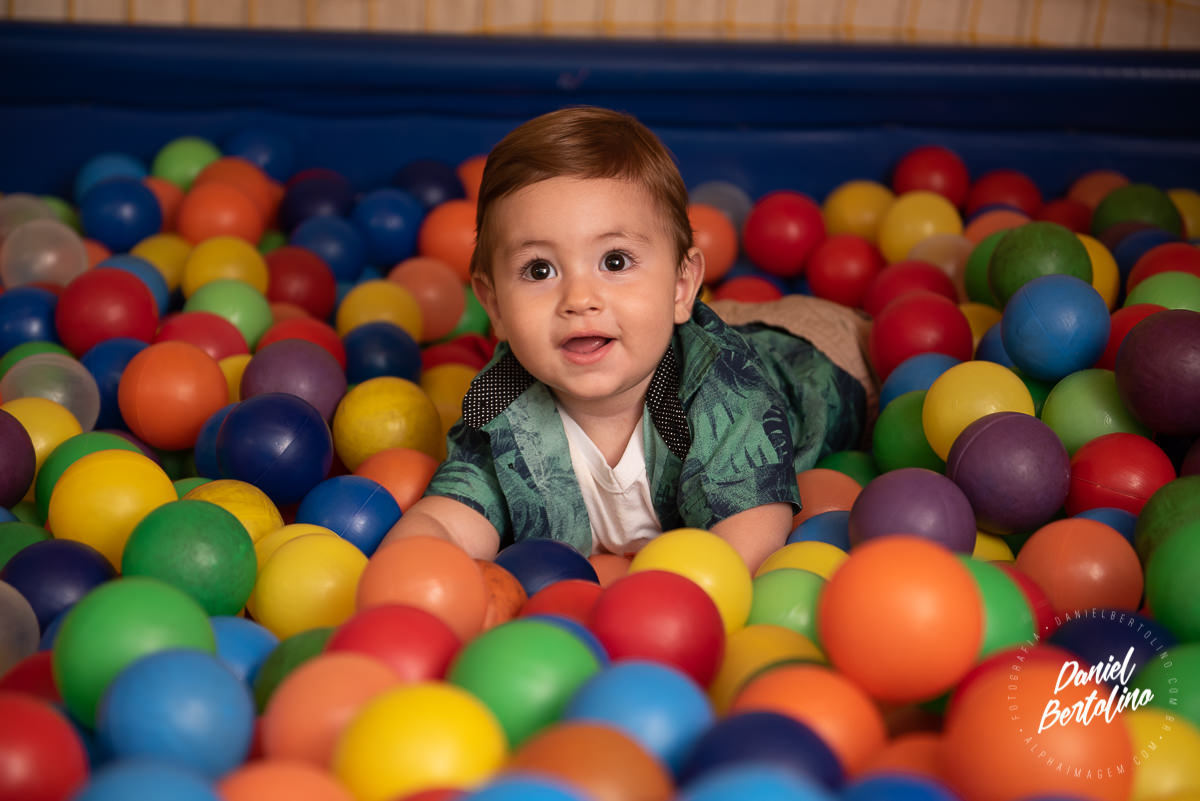 Aniversário de 1 aninho de Lucas, com a alegria dos familiares e papais a festa foi realizada no Silvia Fest em Barra Bonita.