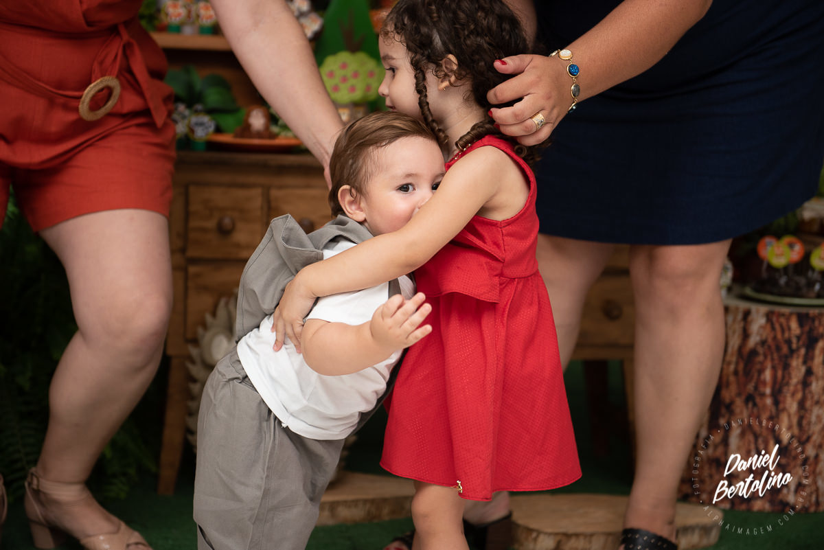 Aniversário de 1 aninho de Lucas, com a alegria dos familiares e papais a festa foi realizada no Silvia Fest em Barra Bonita.
