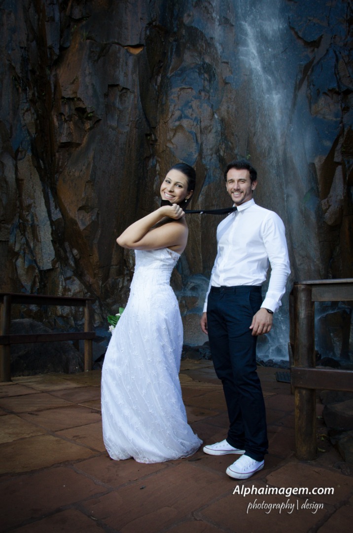 ensaio-fotográfico-Mariana de Souza Périco e Anderson Donizette Cecolim-brotas-recanto-das-cachoeiras