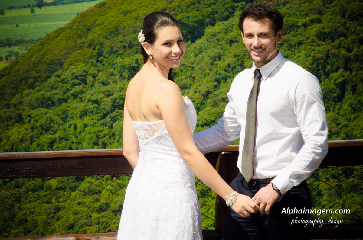 ensaio-fotográfico-Mariana de Souza Périco e Anderson Donizette Cecolim-brotas-recanto-das-cachoeiras