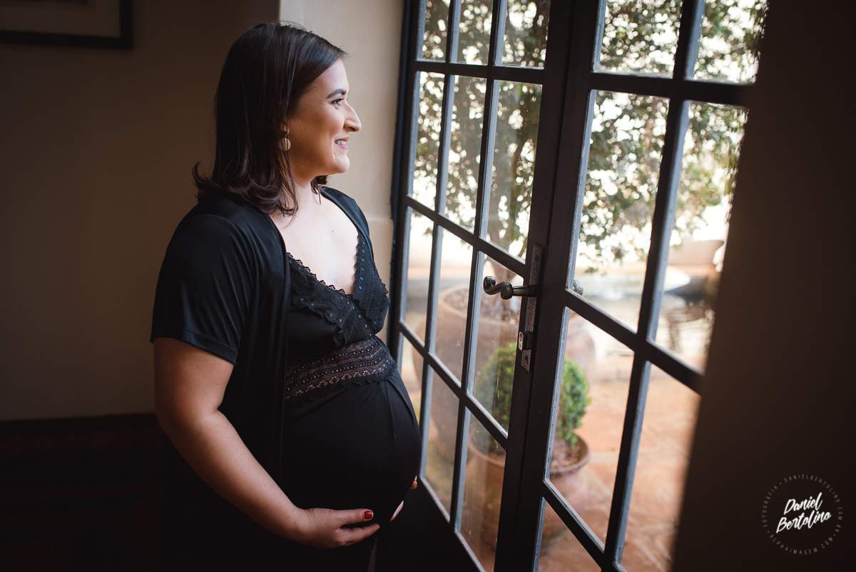 Ensaio gestante realizado na Fazenda Saltinho na cidade de São Manuel. Fotógrafo Daniel Bertolino de São Paulo