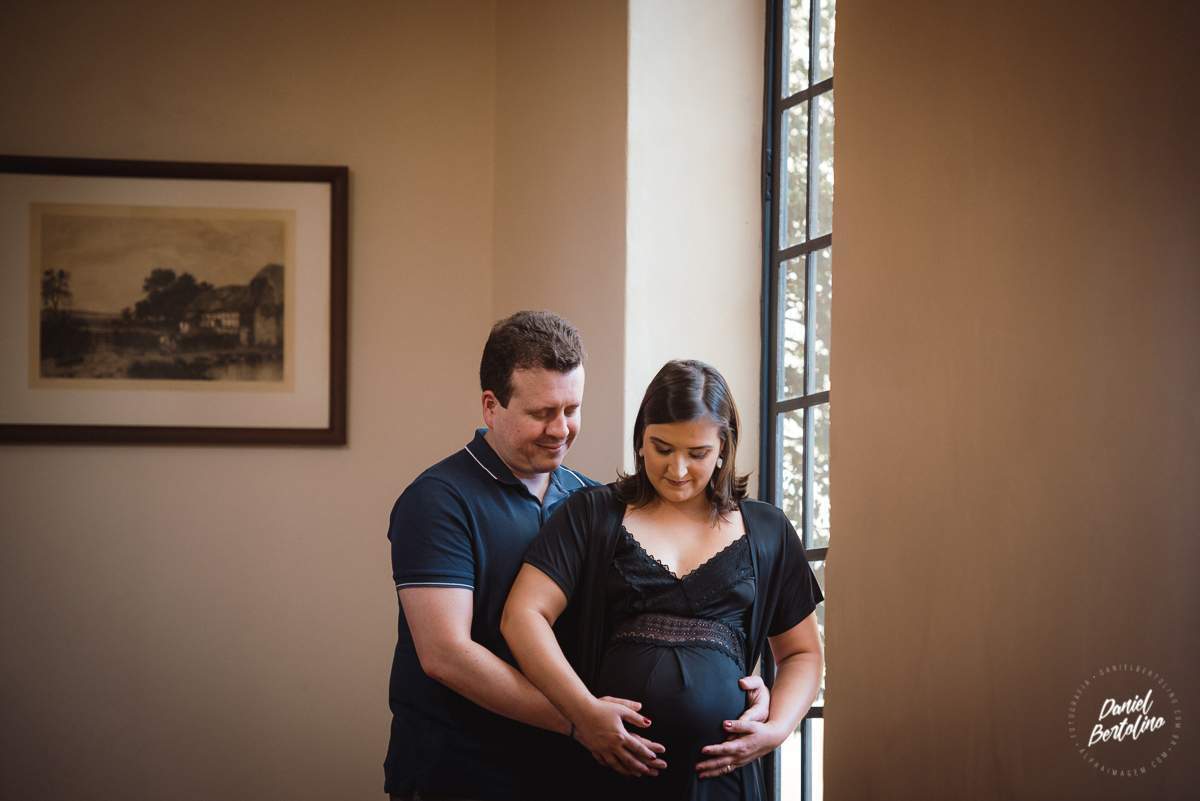 Ensaio gestante realizado na Fazenda Saltinho na cidade de São Manuel. Fotógrafo Daniel Bertolino de São Paulo