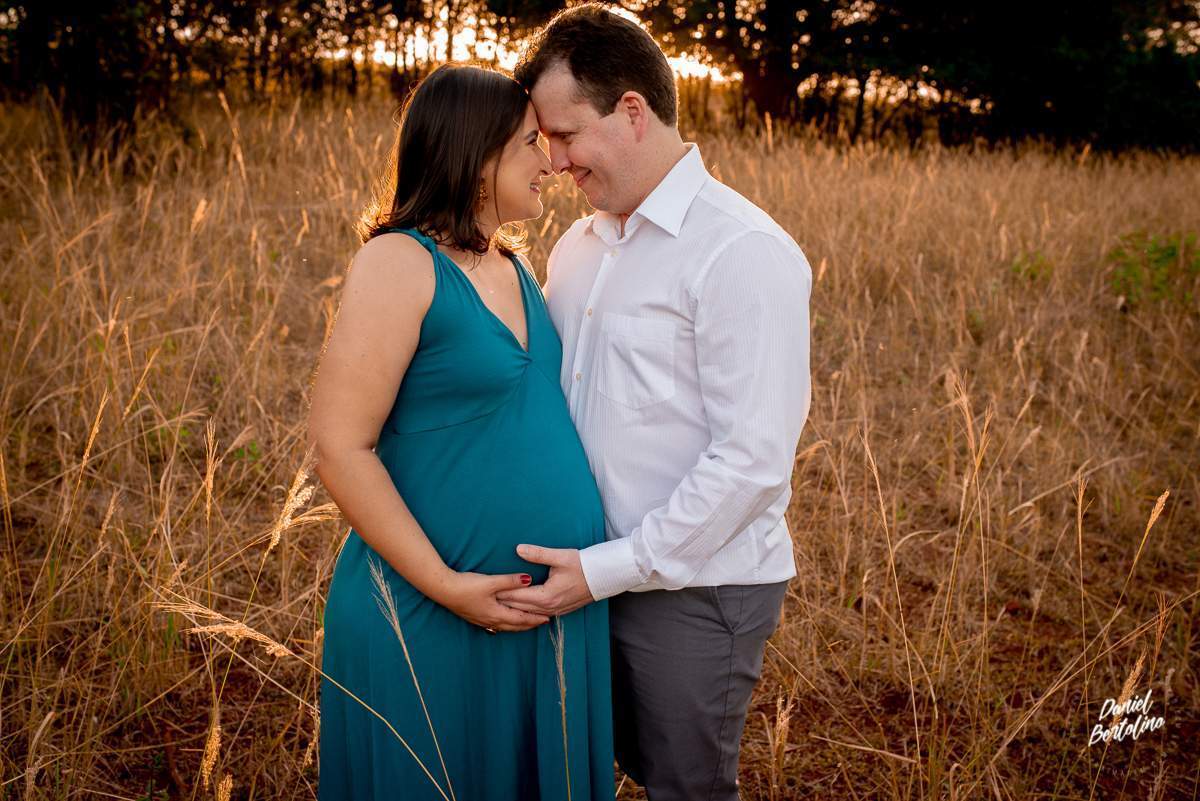 Ensaio gestante realizado na Fazenda Saltinho na cidade de São Manuel. Fotógrafo Daniel Bertolino de São Paulo