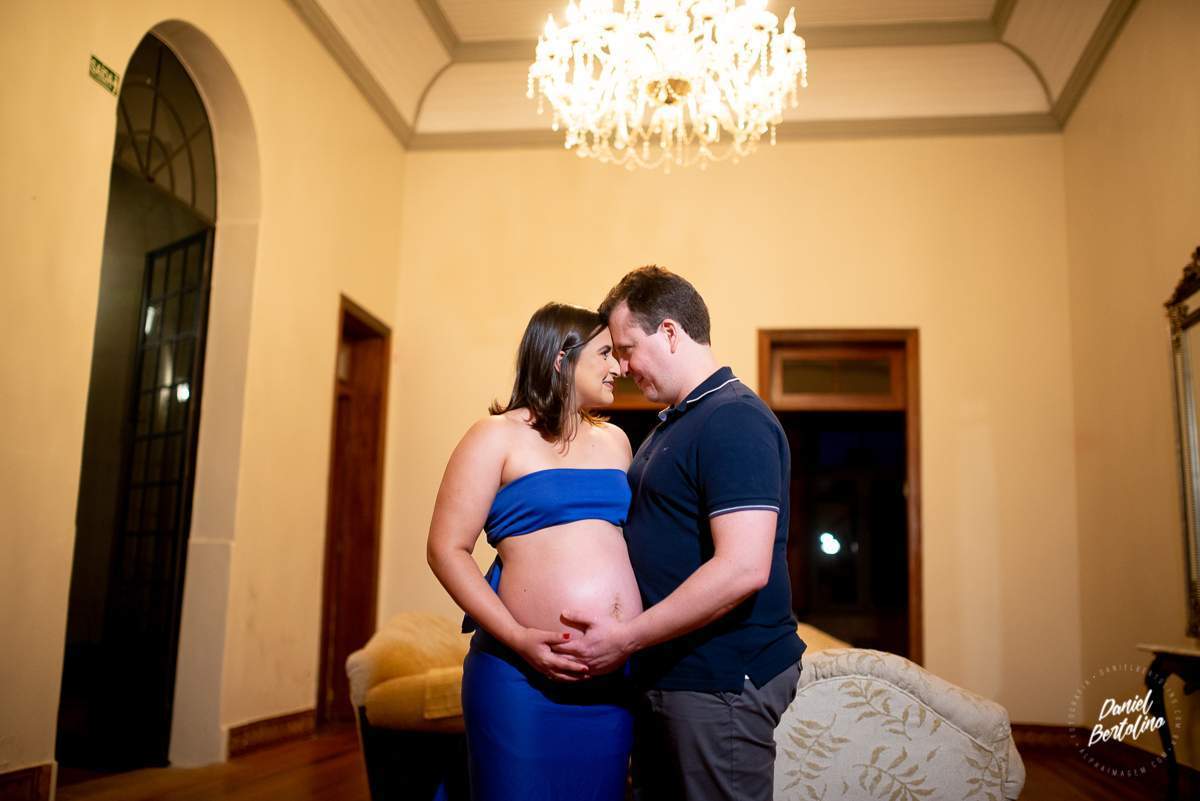 Ensaio gestante realizado na Fazenda Saltinho na cidade de São Manuel. Fotógrafo Daniel Bertolino de São Paulo