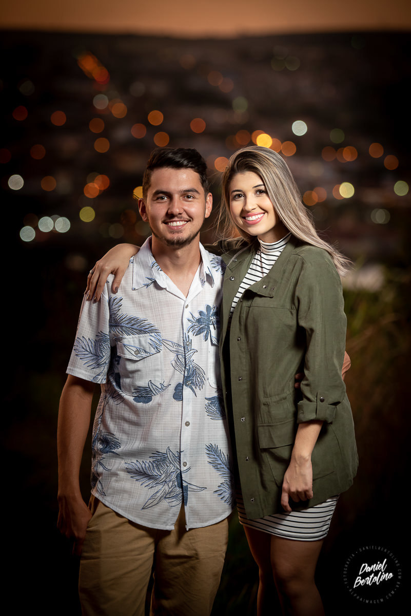 O ensaio realizado no Barreirinho em Barra Bonita, do casal Heloisa e Lucas.

Fotógrafo Daniel Bertolino de Barra Bonita - SP