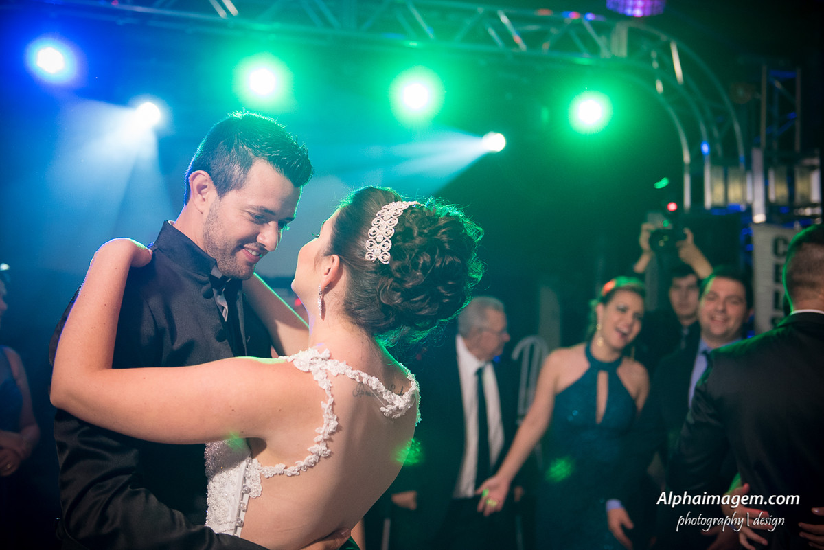 casamento-mariana-adriano-ribeiro-e-gesner-tadeu-justo-igaracu-do-tiete