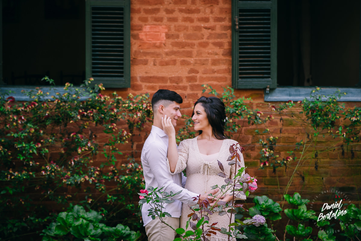 ensaio-casal-castelo-furlani-pederneiras-yasmin-e-renan-pré-wedding