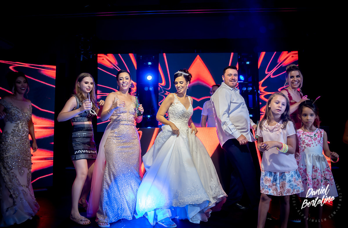 casamento-giseli-paulo-igreja-são-joaquim-fazenda-bosque-clube-de-campo