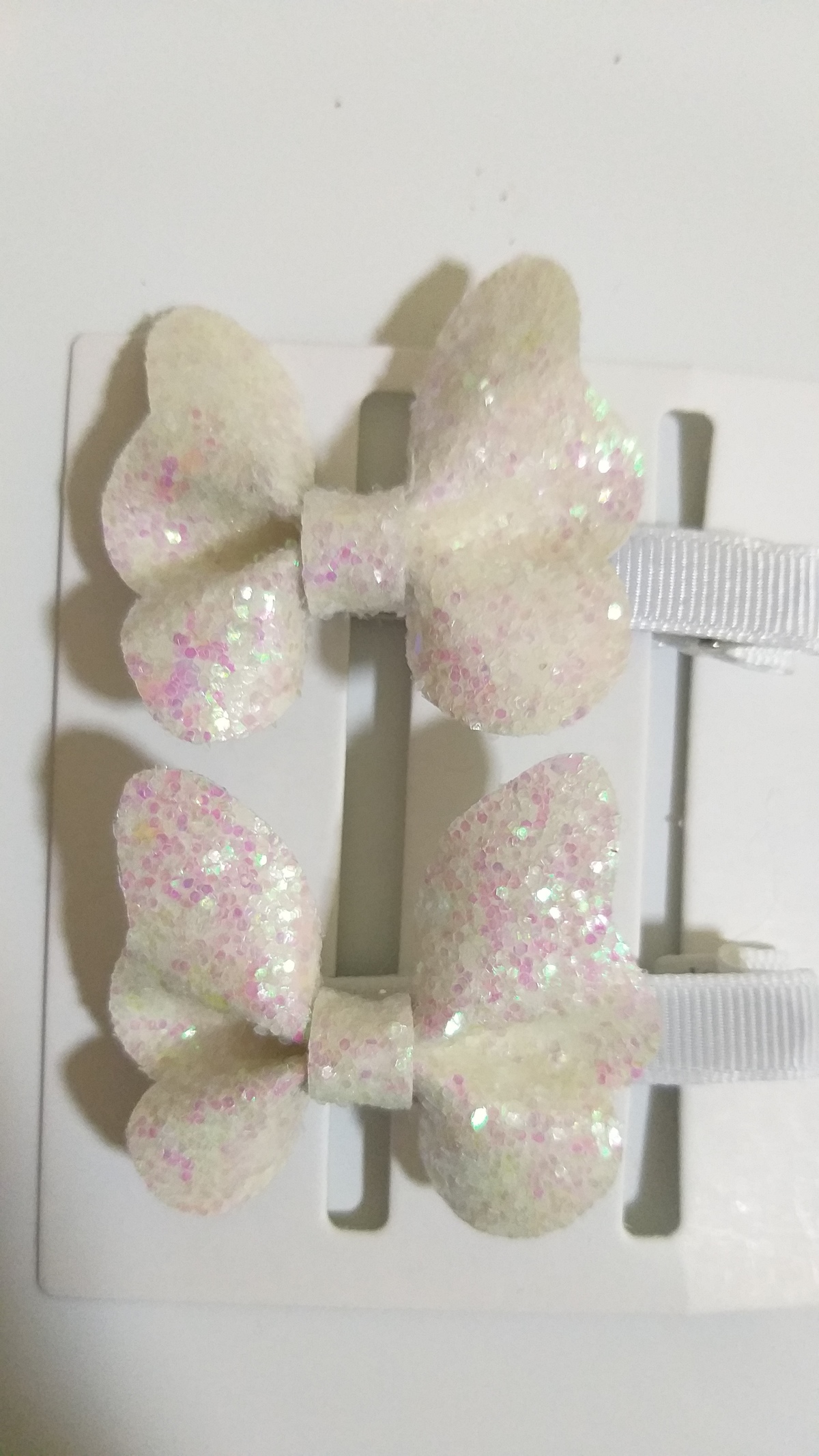 Parzinho de hair clips $16.00