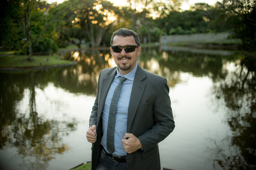 Contate W.Junior - fotógrafo de casamentos e ensaios em Joinville - SC