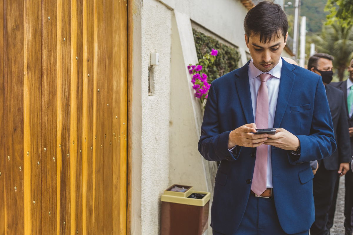 giba-servo-fotografia-fotografo-de-casamento-em-santos-sao-paulo-noivo-ansioso
