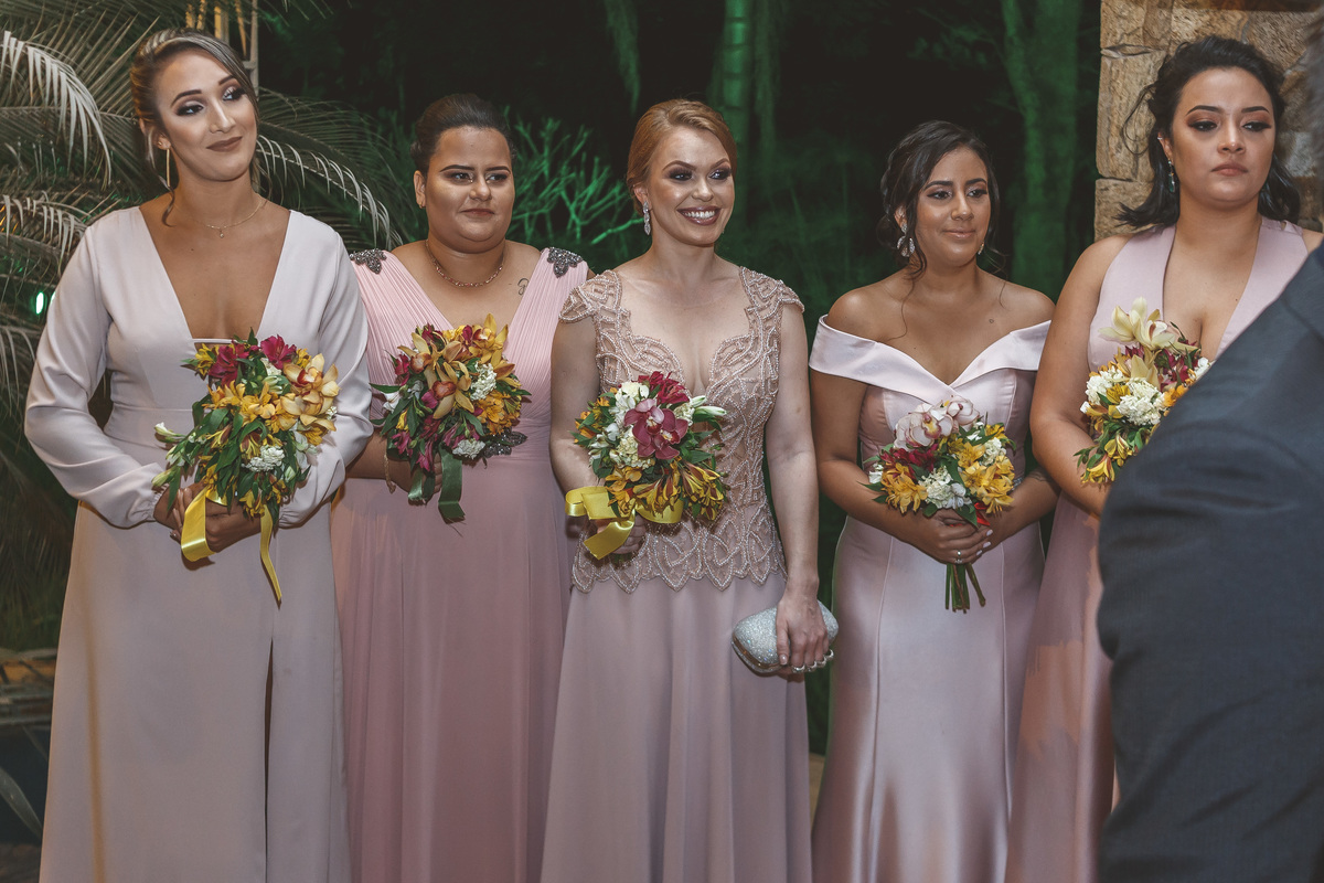 giba-servo-fotografo-de-casamento-em-santos-sp-sao-paulo-african-house-entrada-noivo-lgbtqia-madrinhas