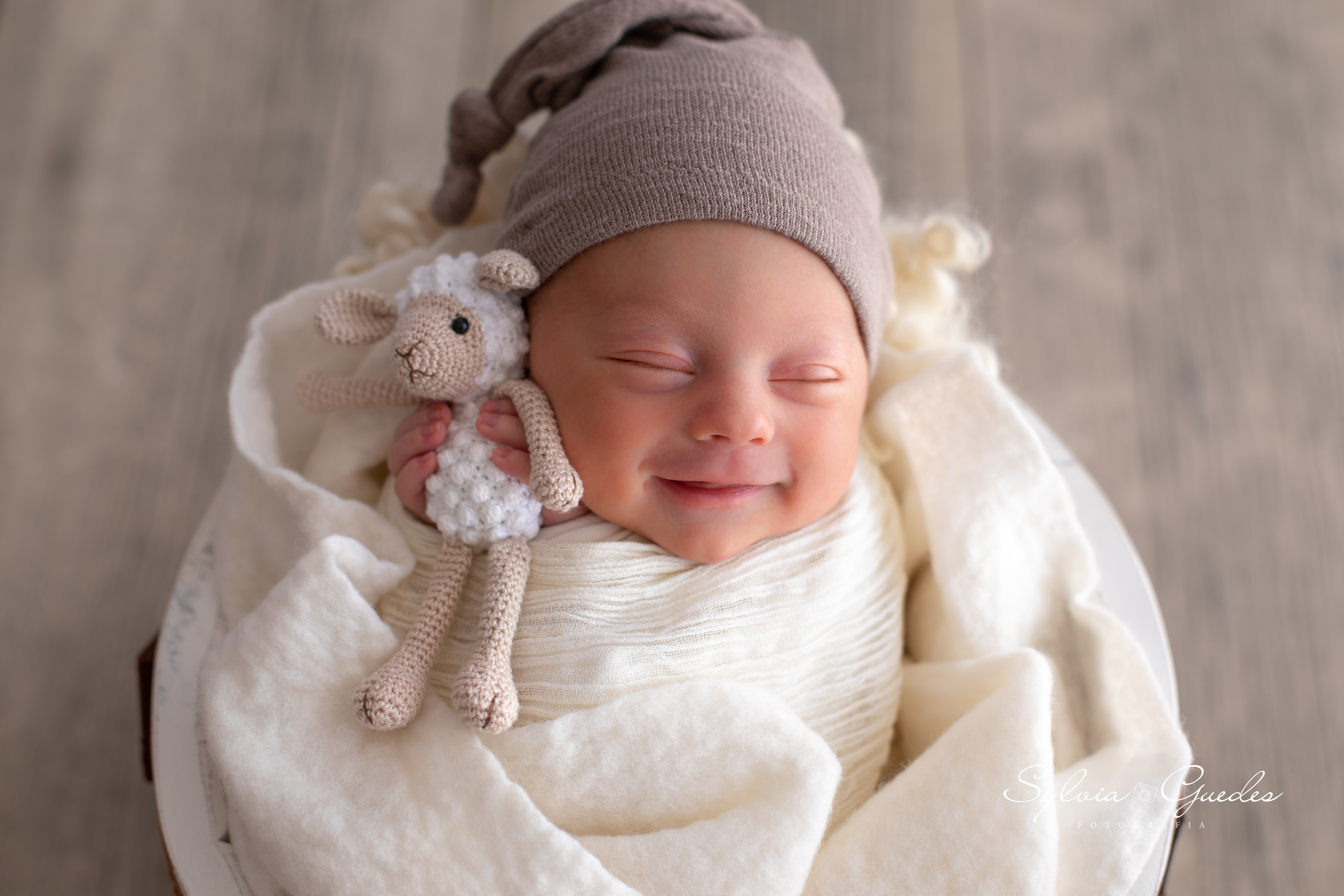 Contate Ensaio Newborn e Gestante