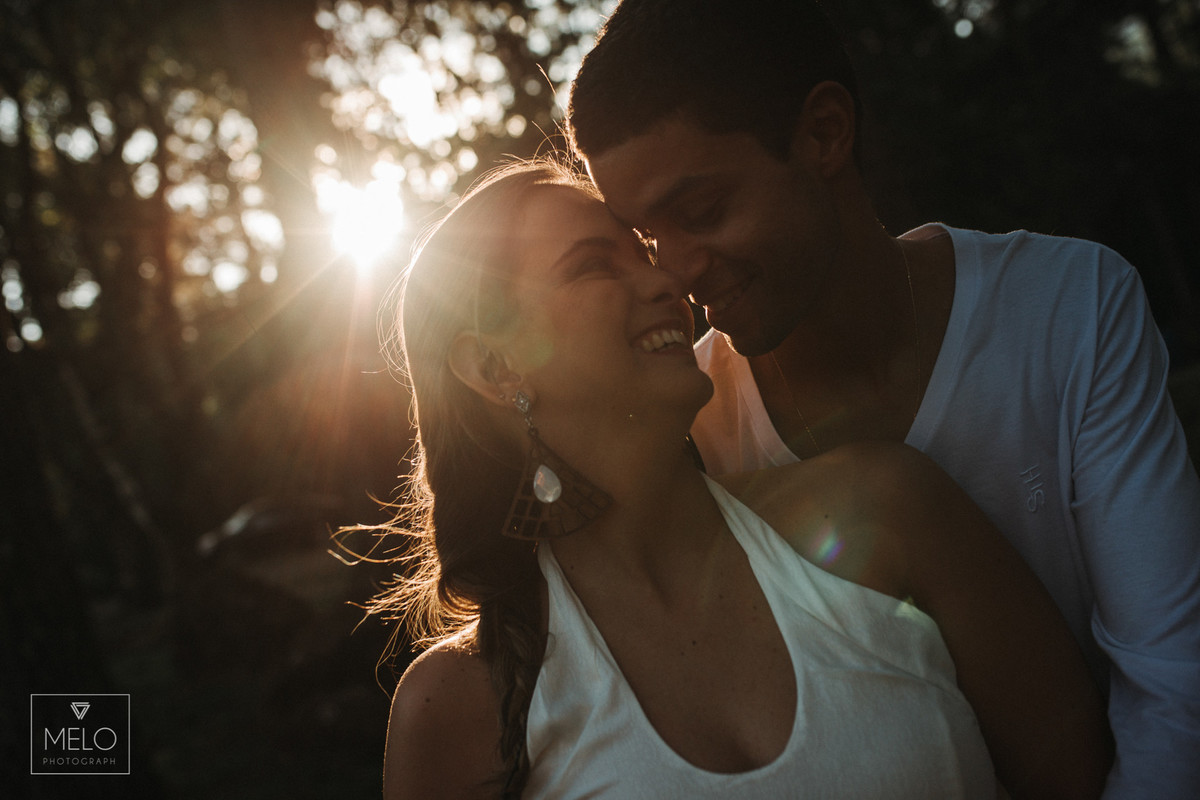 #FotografiaDeCasamento #EnsaioPreWedding #LoveDay #EnsaioCasal #Wedding #Casal #Bride #Noiva #Noivo #ArLivre #Natureza #Sol