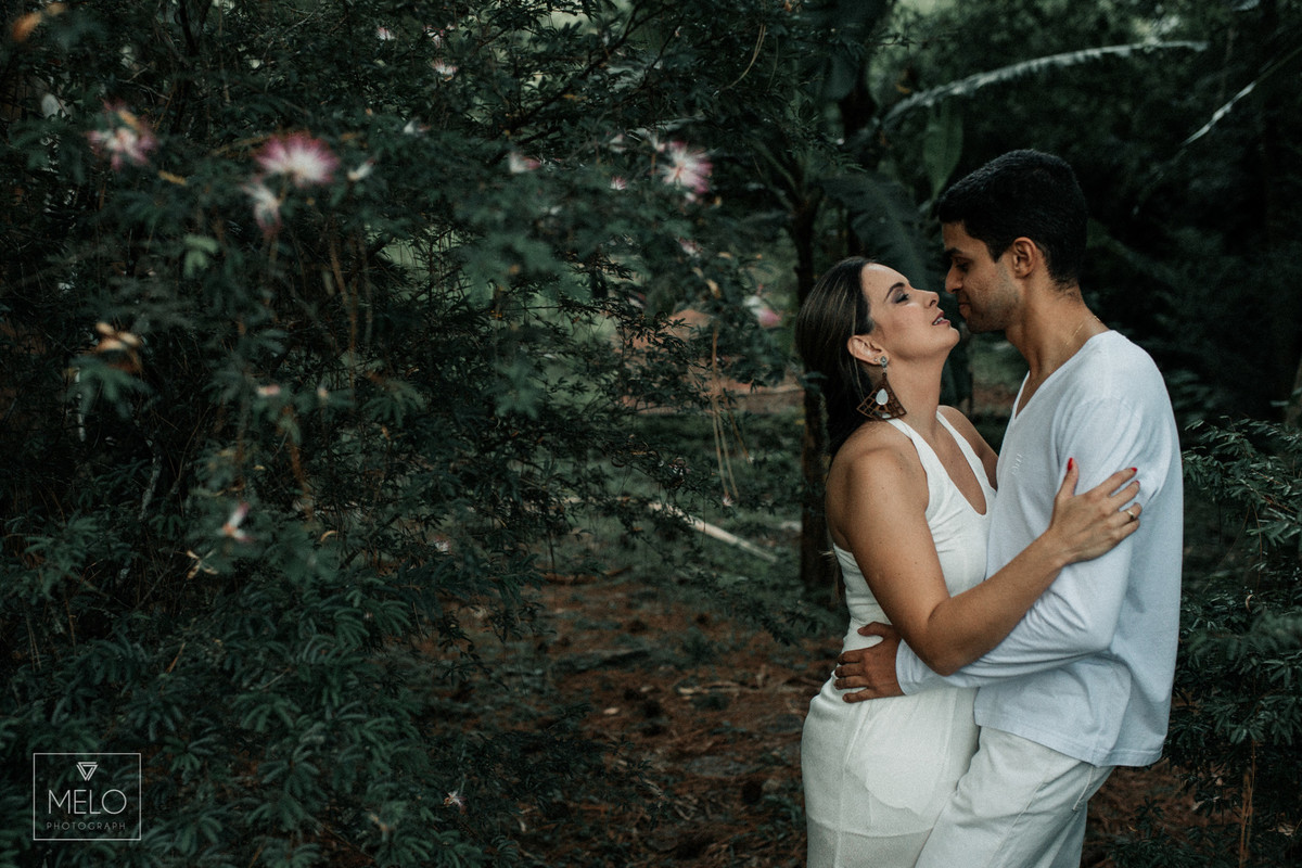 #FotografiaDeCasamento #EnsaioPreWedding #LoveDay #EnsaioCasal #Wedding #Casal #Bride #Noiva #Noivo #ArLivre #Natureza #Sol