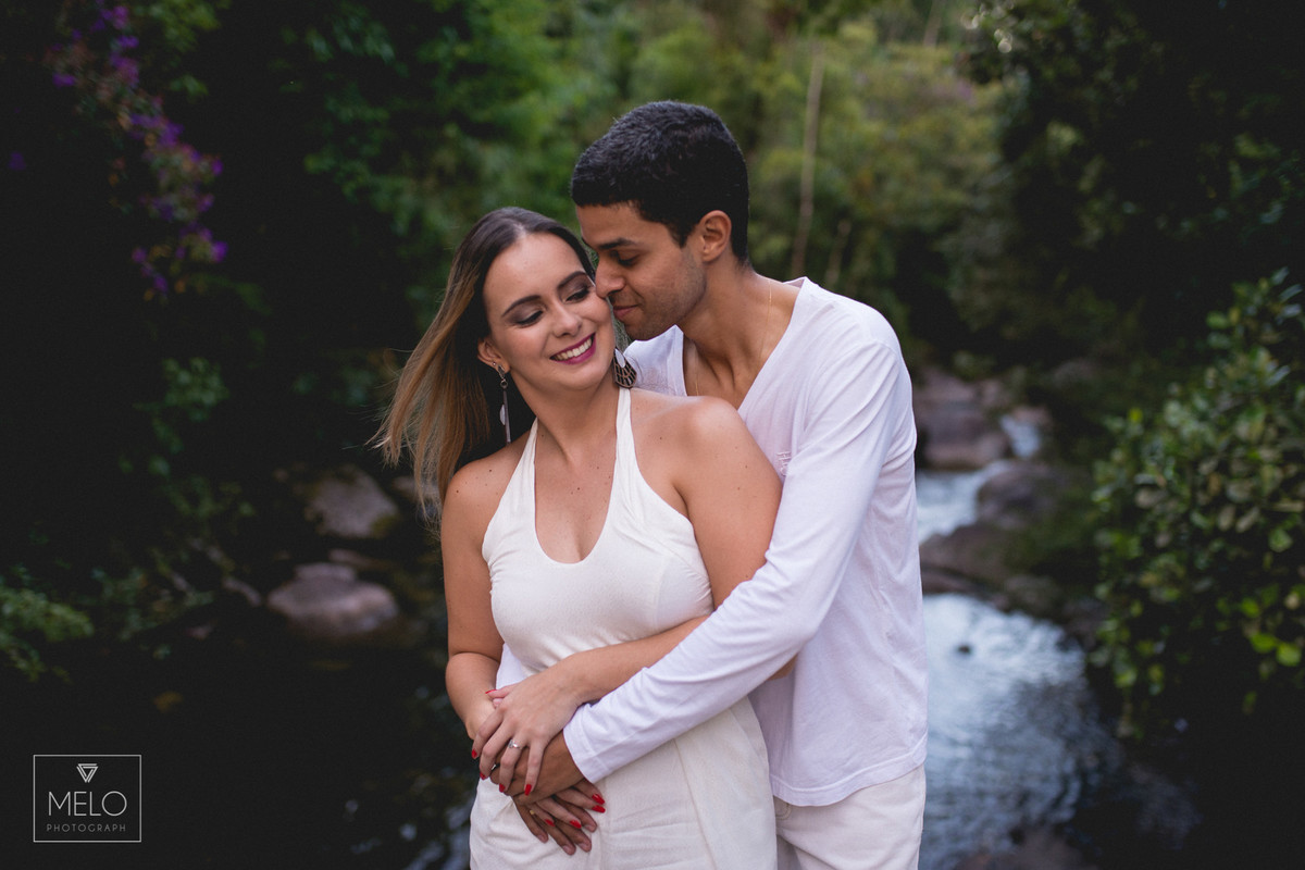 #FotografiaDeCasamento #EnsaioPreWedding #LoveDay #EnsaioCasal #Wedding #Casal #Bride #Noiva #Noivo #ArLivre #Natureza #Sol