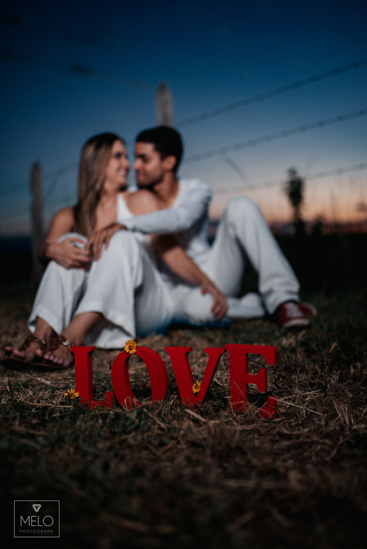 #FotografiaDeCasamento #EnsaioPreWedding #LoveDay #EnsaioCasal #Wedding #Casal #Bride #Noiva #Noivo #ArLivre #Natureza #Sol