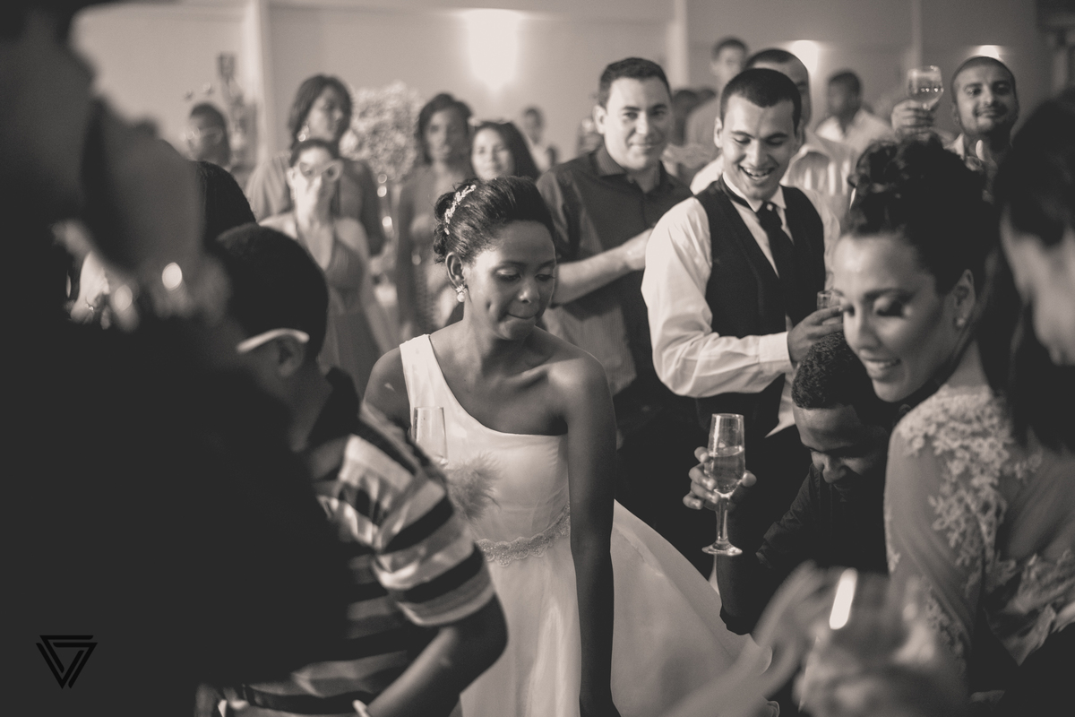 #Photograph #Fotografia #Fotografo #Fotografodecasamento #Casamento #wedding #photos #beauty #Noiva #Noivo #Vestidodenoiva #Cerimonia #Festa #RJ #Happy #Smile #Buque  #Make #MakeNoiva