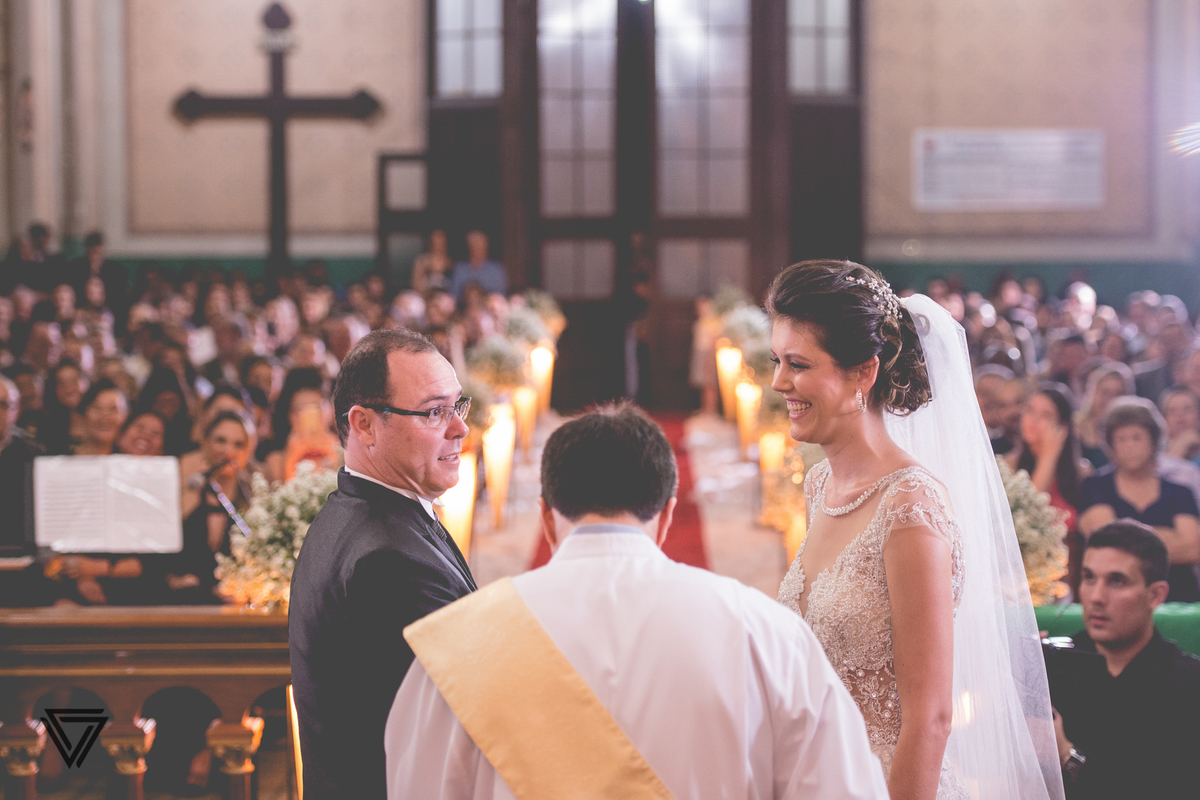 #Photograph #Fotografia #Fotografo #Fotografodecasamento #Casamento #wedding #photos #beauty #Noiva #Noivo #Vestidodenoiva #Cerimonia #Festa #RJ #Happy #Smile #Buque  #Make #MakeNoiva