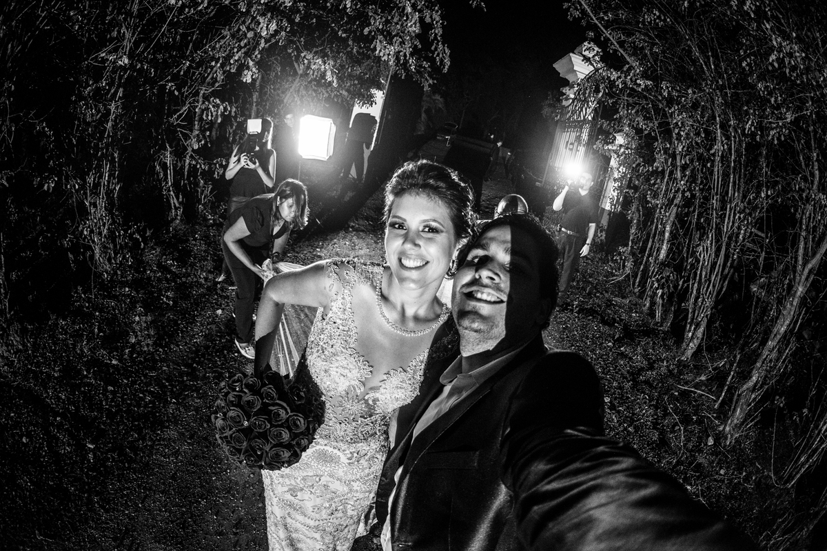 #Photograph #Fotografia #Fotografo #Fotografodecasamento #Casamento #wedding #photos #beauty #Noiva #Noivo #Vestidodenoiva #Cerimonia #Festa #RJ #Happy #Smile #Buque  #Make #MakeNoiva