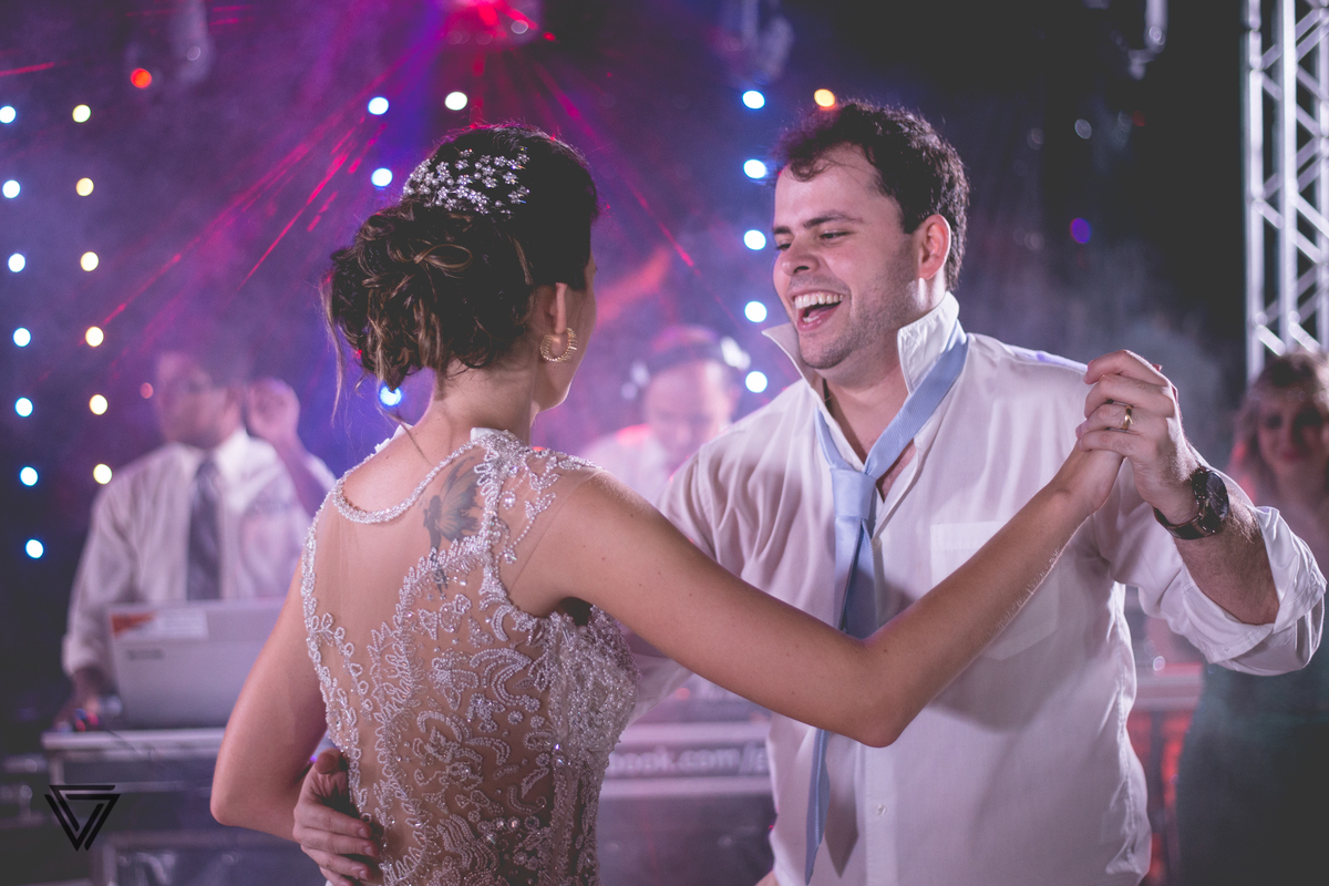 #Photograph #Fotografia #Fotografo #Fotografodecasamento #Casamento #wedding #photos #beauty #Noiva #Noivo #Vestidodenoiva #Cerimonia #Festa #RJ #Happy #Smile #Buque  #Make #MakeNoiva