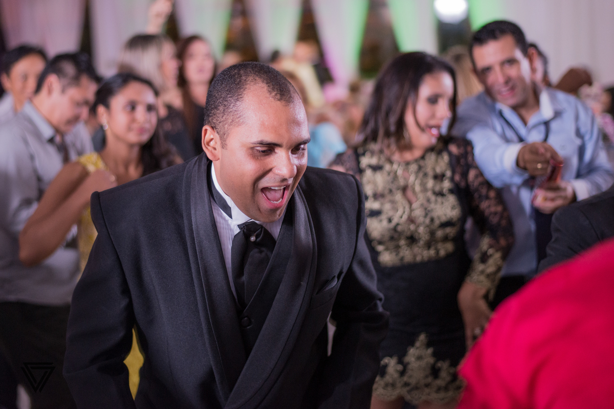 #Photograph #Fotografia #Fotografo #Fotografodecasamento #Casamento #wedding #photos #beauty #Noiva #Noivo #Vestidodenoiva #Cerimonia #Festa #RJ #Happy #Smile #Buque  #Make #MakeNoiva