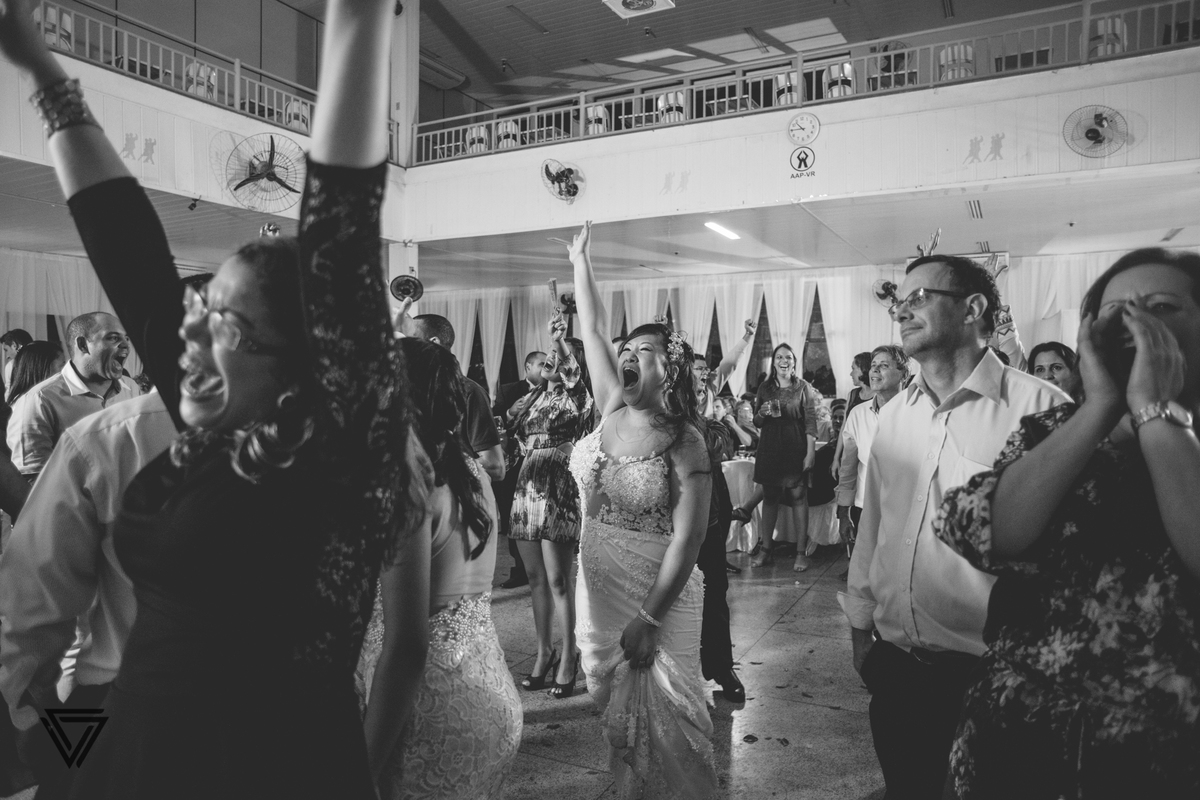 #Photograph #Fotografia #Fotografo #Fotografodecasamento #Casamento #wedding #photos #beauty #Noiva #Noivo #Vestidodenoiva #Cerimonia #Festa #RJ #Happy #Smile #Buque  #Make #MakeNoiva