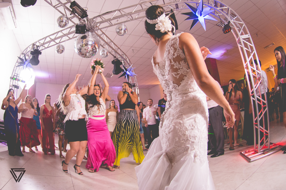 #Photograph #Fotografia #Fotografo #Fotografodecasamento #Casamento #wedding #photos #beauty #Noiva #Noivo #Vestidodenoiva #Cerimonia #Festa #RJ #Happy #Smile #Buque  #Make #MakeNoiva