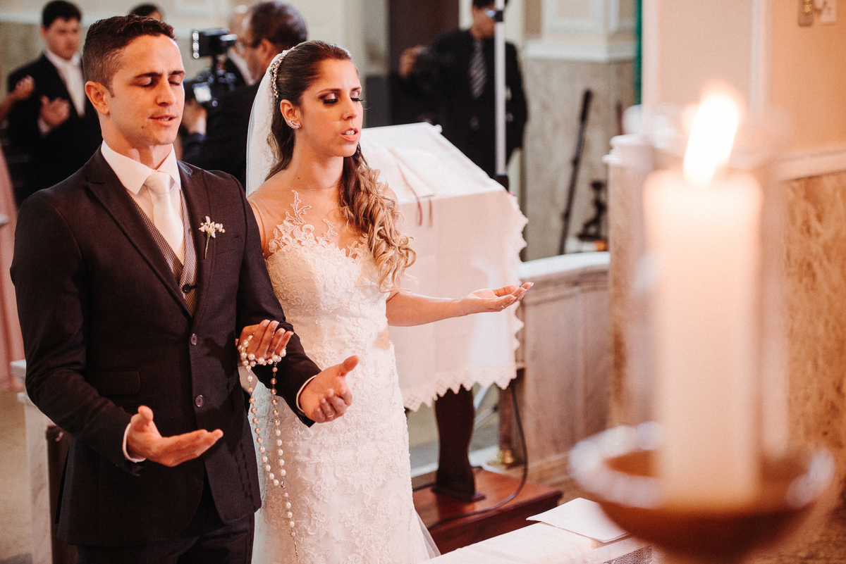 noiva; noivo; casamento; wedding; casamento Volta Redonda; vestido da noiva; cerimonia; making of; festa; padrinhos; dama; pagen; danca; bride