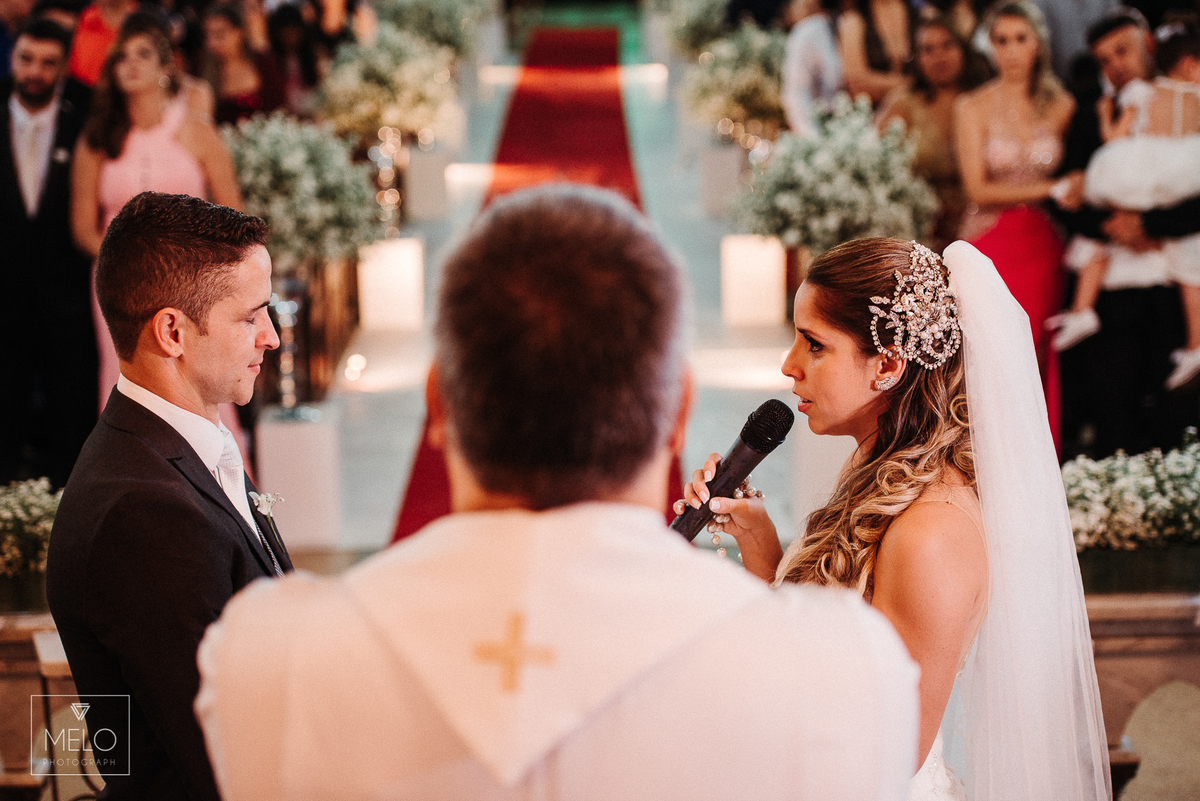 noiva; noivo; casamento; wedding; casamento Volta Redonda; vestido da noiva; cerimonia; making of; festa; padrinhos; dama; pagen; danca; bride