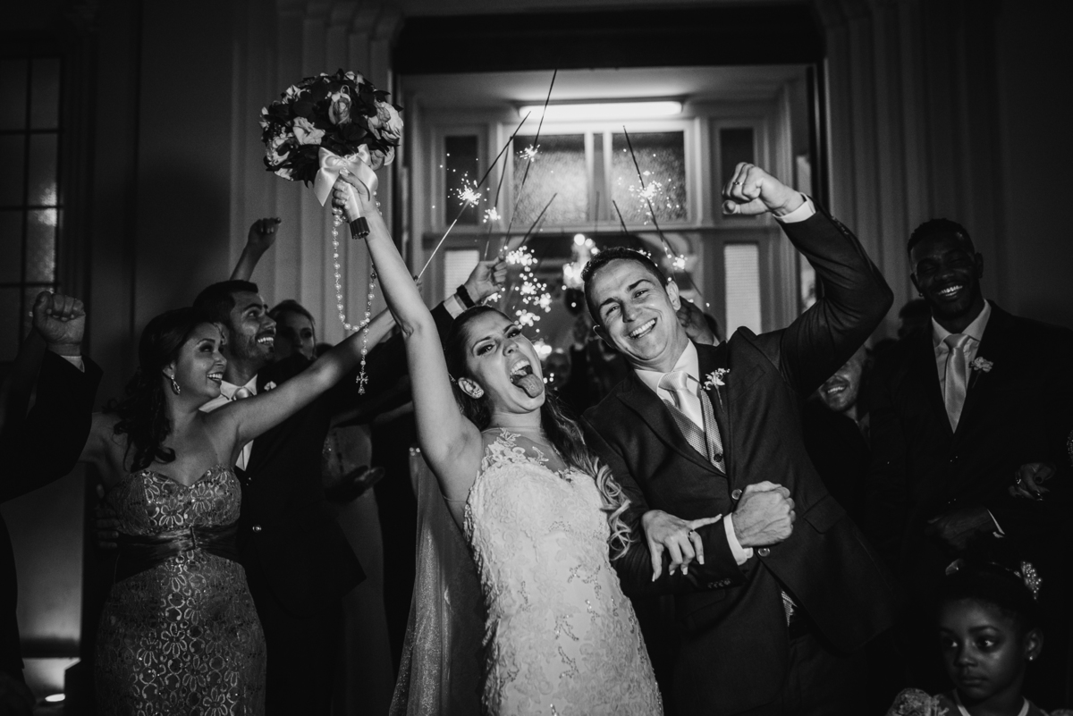 noiva; noivo; casamento; wedding; casamento Volta Redonda; vestido da noiva; cerimonia; making of; festa; padrinhos; dama; pagen; danca; bride