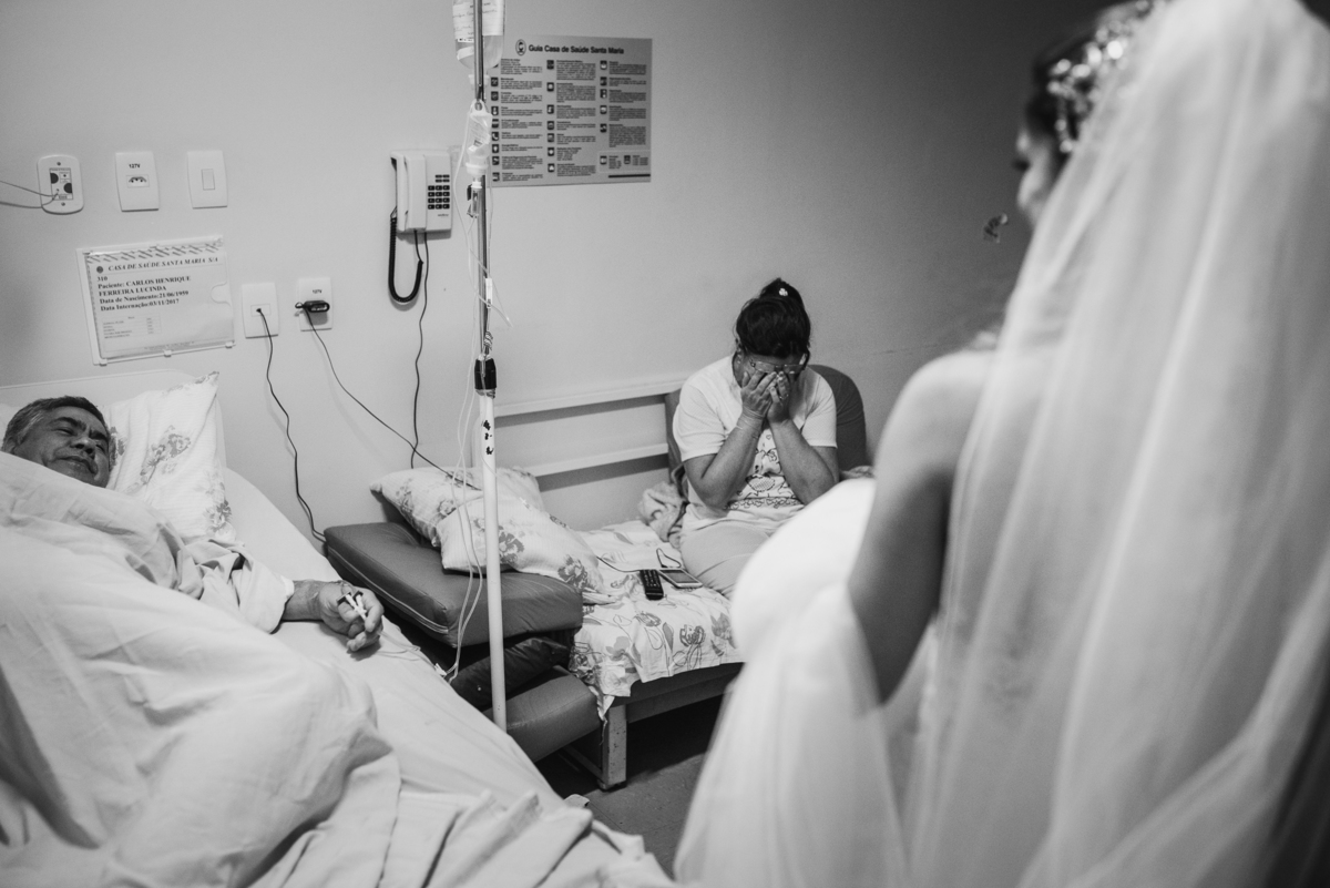 noiva; noivo; casamento; wedding; casamento Volta Redonda; vestido da noiva; cerimonia; making of; festa; padrinhos; dama; pagen; danca; bride