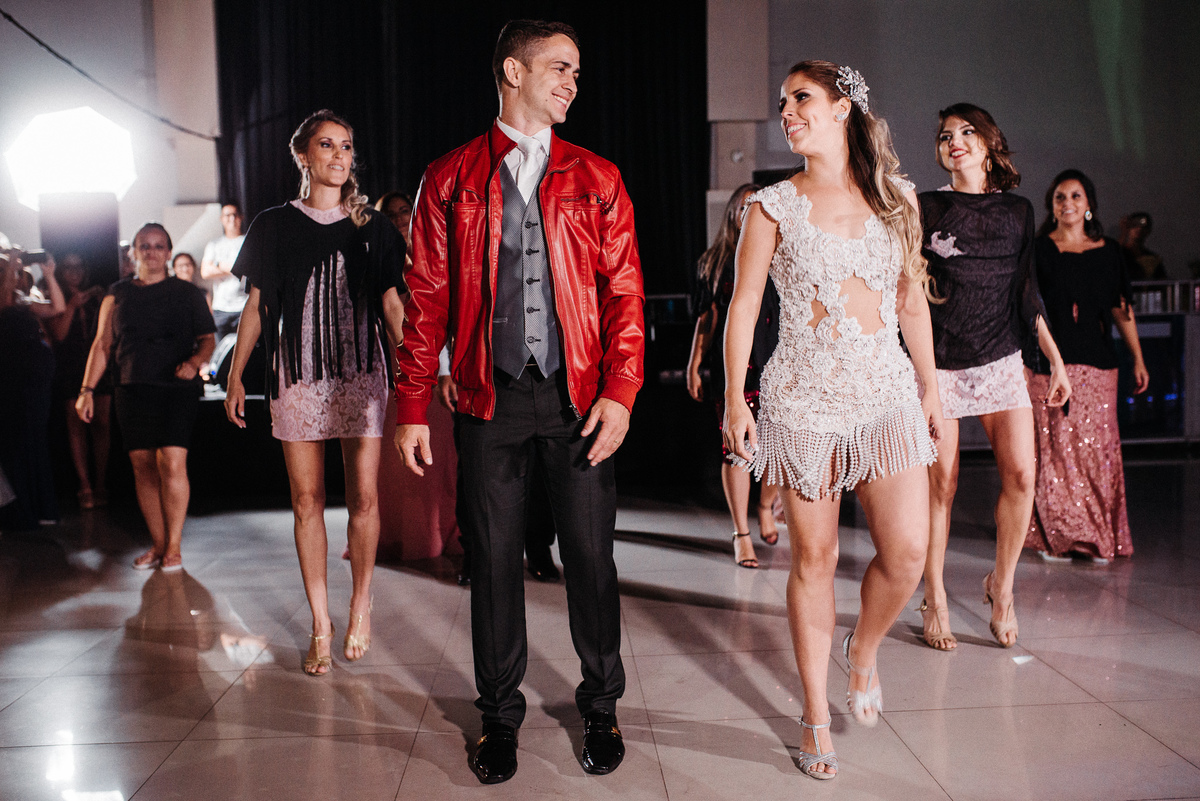 noiva; noivo; casamento; wedding; casamento Volta Redonda; vestido da noiva; cerimonia; making of; festa; padrinhos; dama; pagen; danca; bride