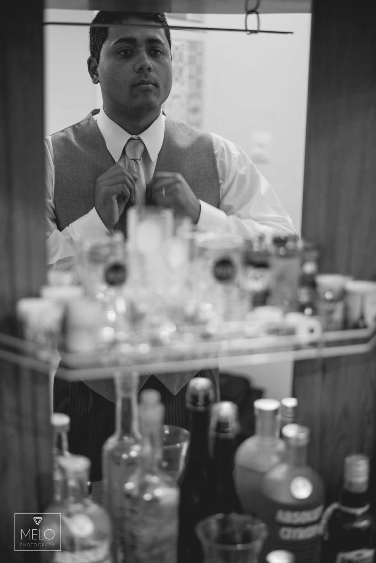 Chegamos depois do almoço para clicar o make do Renato e quando entramos nos deparamos com um darth vader gigante, só por ai já dava pra imaginar que esse casamento seria épico, mas para nos surpreender mais ainda chegamos no m