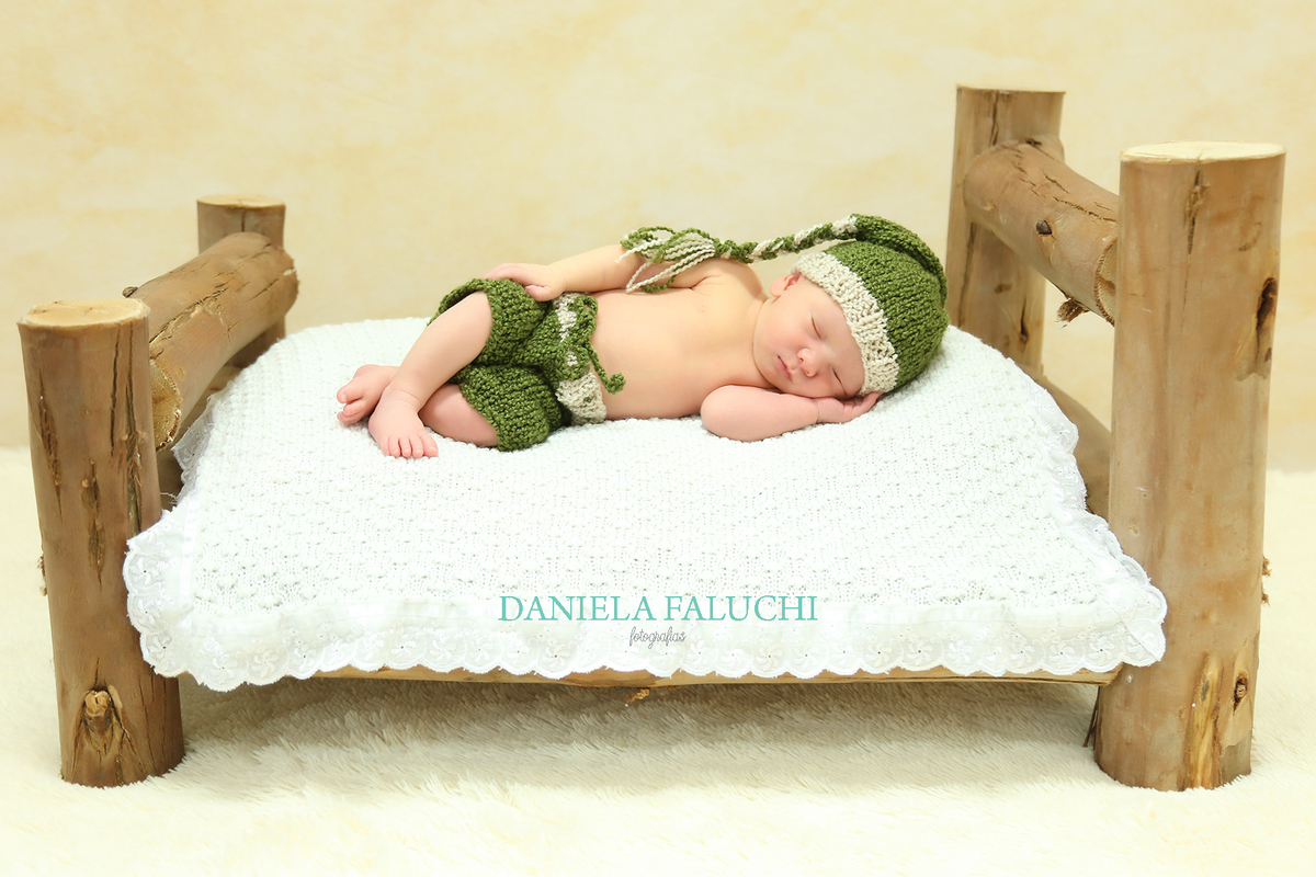 ensaio newborn menino taboao da serra, ensaio newborn boy, fotografia de recem nascido, estudio fotografico bebe taboao da serra, ensaio newborn morumbi, ensaio recem nascido, fotografa recem nascido, fotografa morumbi, maternidade, fotografia newborn sp,