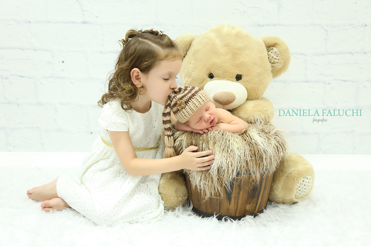 ensaio newborn taboao da serra, ensaio newborn boy, fotografia de recem nascido, estudio fotografico newborn taboao da serra, ensaio newborn morumbi, ensaio recem nascido, fotografa recem nascido, fotografa morumbi, maternidade, fotografia newborn sp,