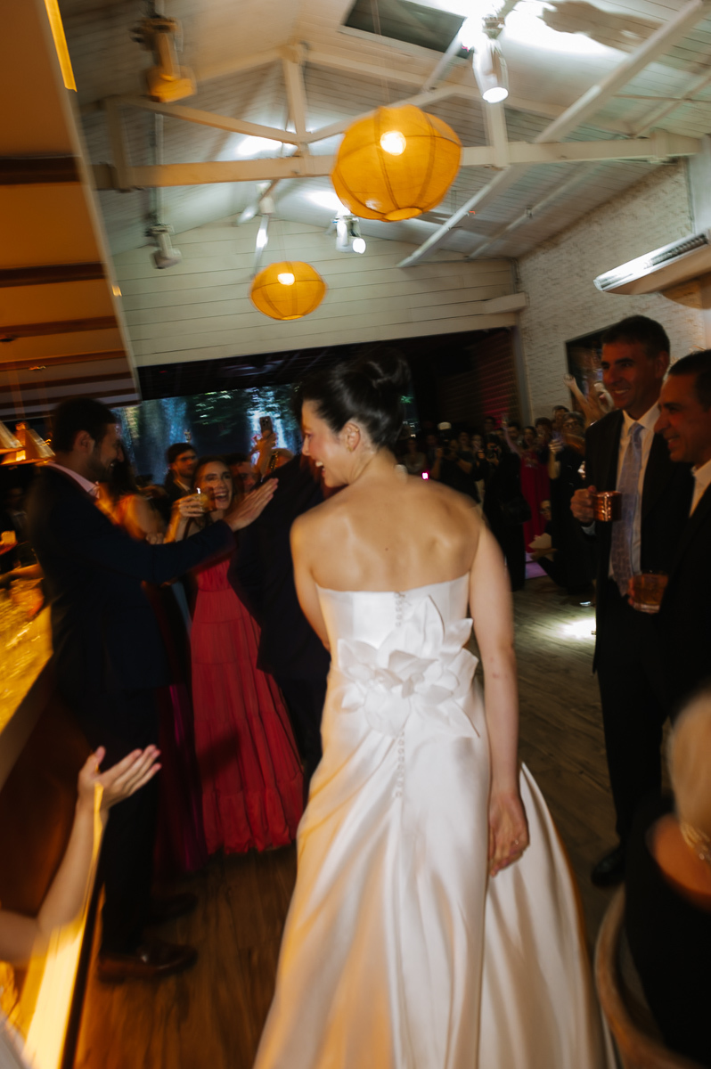 noiva dancando no casamento