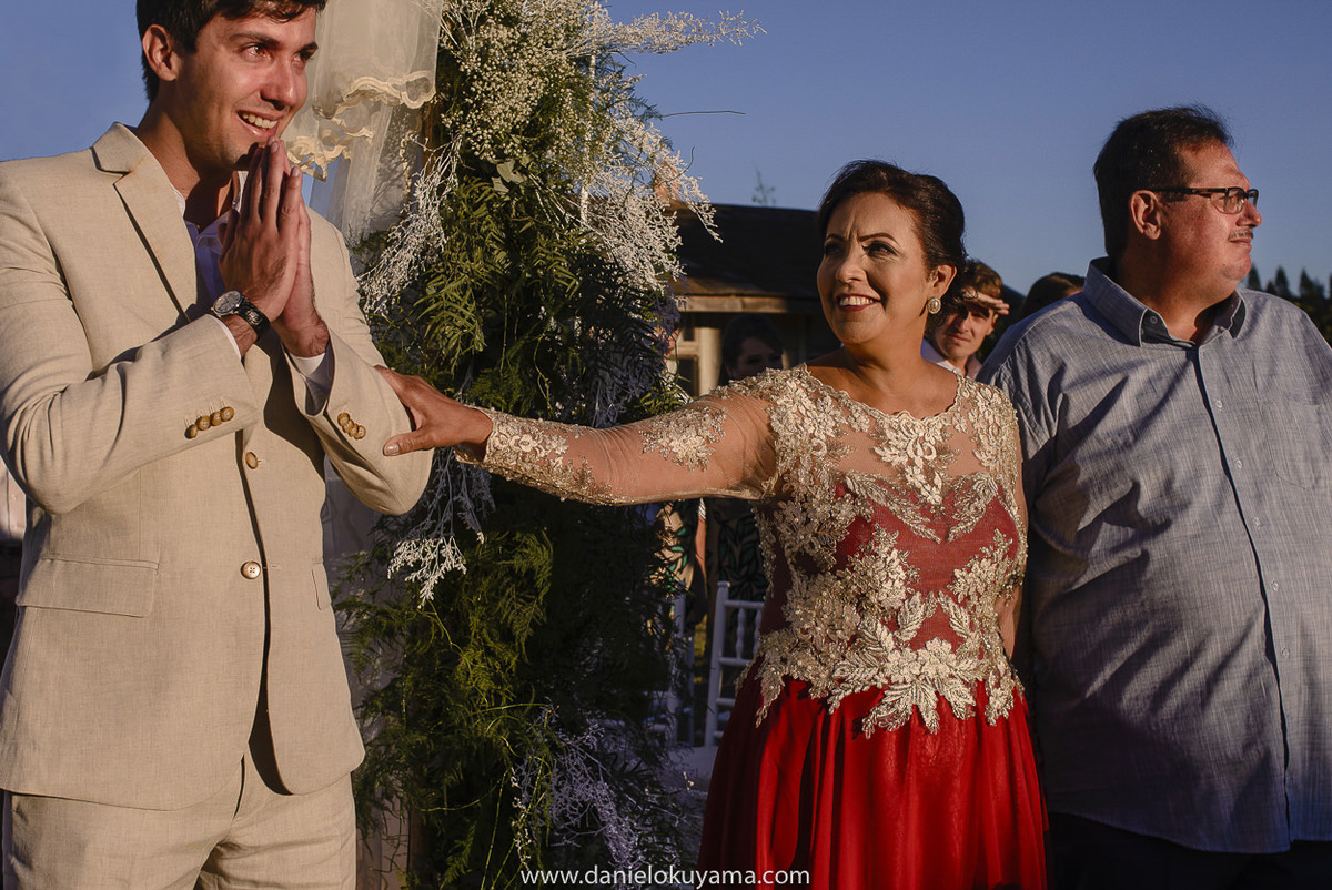 Casamento premiado concorrendo a Best Wedding do Inspiration Photographers, Casamento na praia do estaleiro em Balneário Camboriú. Casamento Guest House Balneário Camboriú. Melhor casamento do ano. Fotografia de casamento em são paulo. 