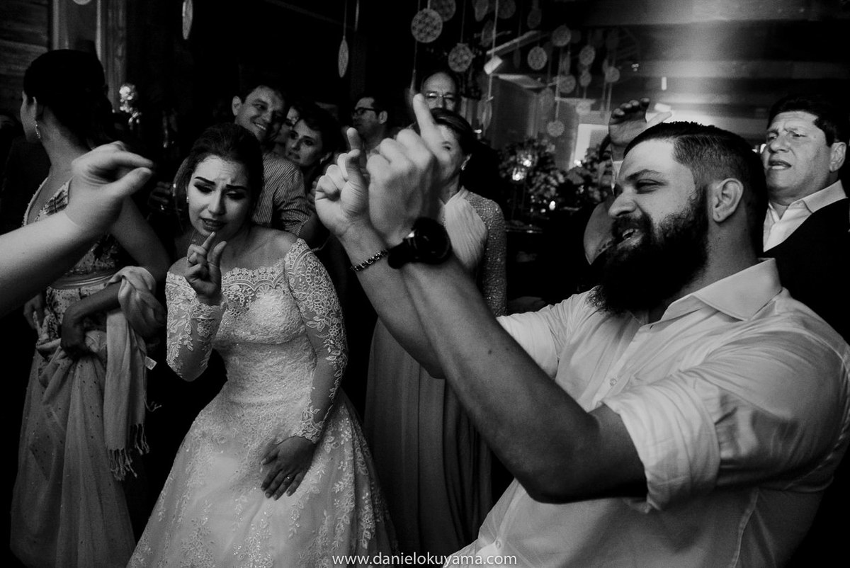 Casamento premiado concorrendo a Best Wedding do Inspiration Photographers, Casamento na praia do estaleiro em Balneário Camboriú. Casamento Guest House Balneário Camboriú. Melhor casamento do ano. Fotografia de casamento em são paulo. 