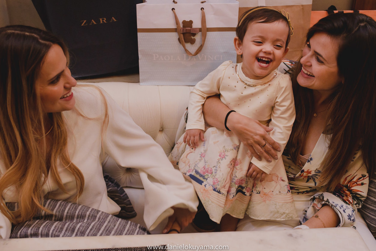 fotografia documental de família, fotógrafo de família em santos, fotos infantis, ensaio de família, daniel okuyama fotografia, fotos espontâneas, fotógrafo premiado em santos, família 