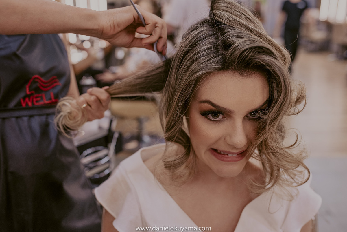 penteado da noiva com foto espontânea e inusitada 