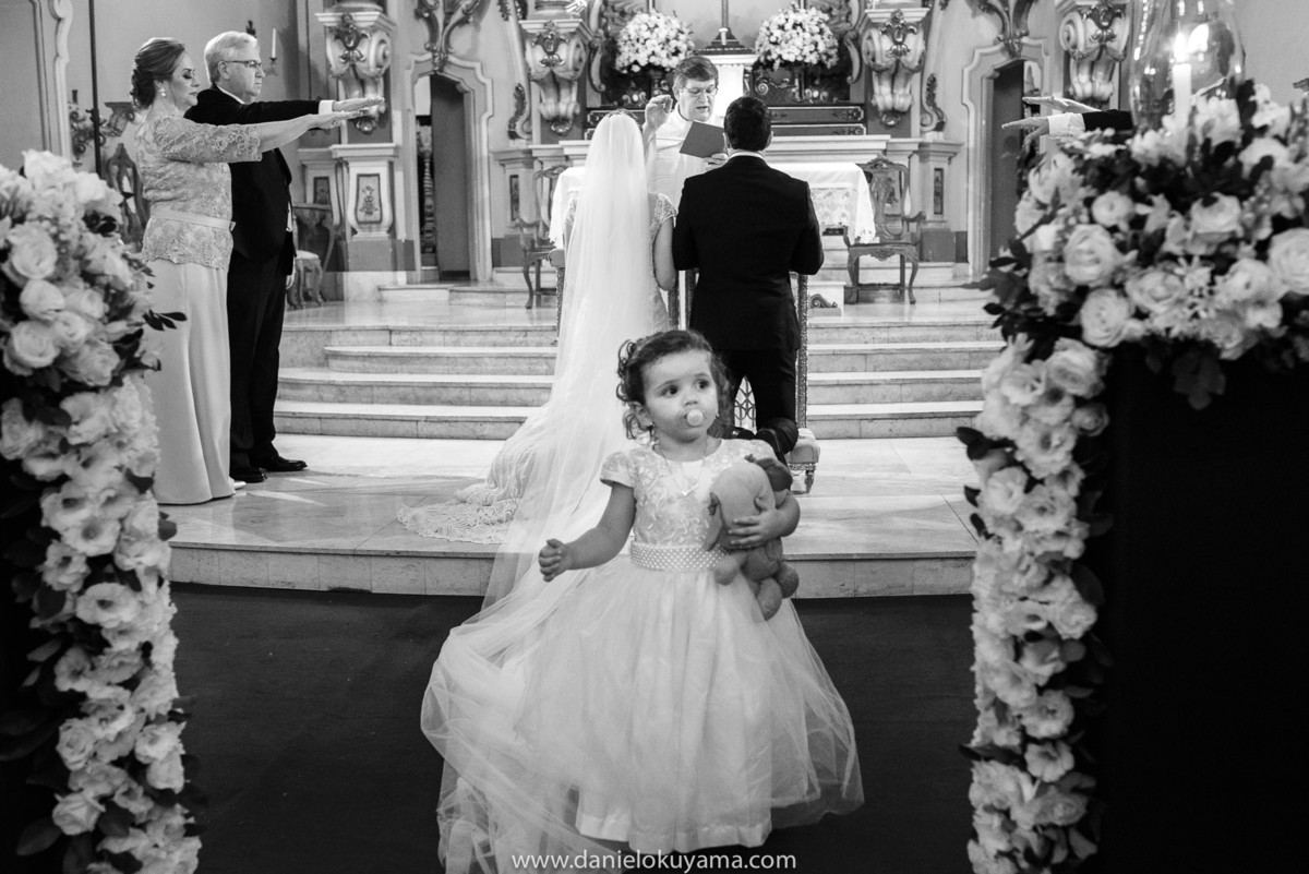 vestido lindo da dama de honra em casamento realizado na catedral de campinas sp