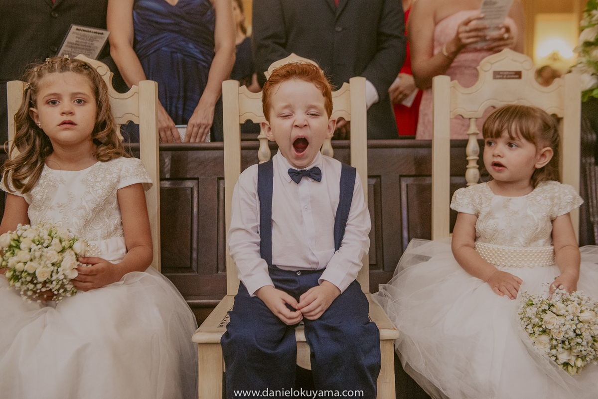 as daminhas e o pajem sempre roubam a cena de tão lindos que eles são, os vestidos e o traje são lindos tambem e tudo captado pelas lentes do daniel okuyama fotografia