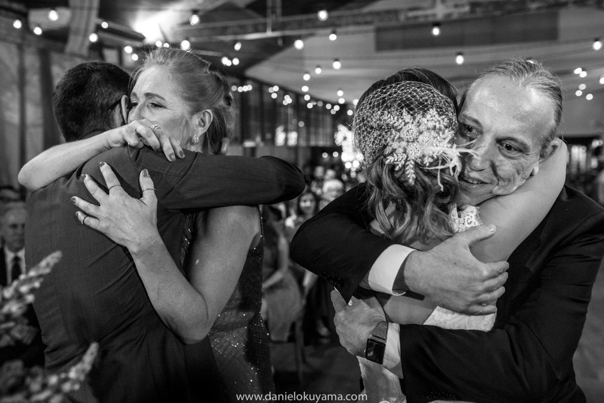 ,casamentonapraia,fotografoemsaopaulo,casamentonocampo,casamentorustico,fotografodecasamento,casamentoceleiroquintalsp