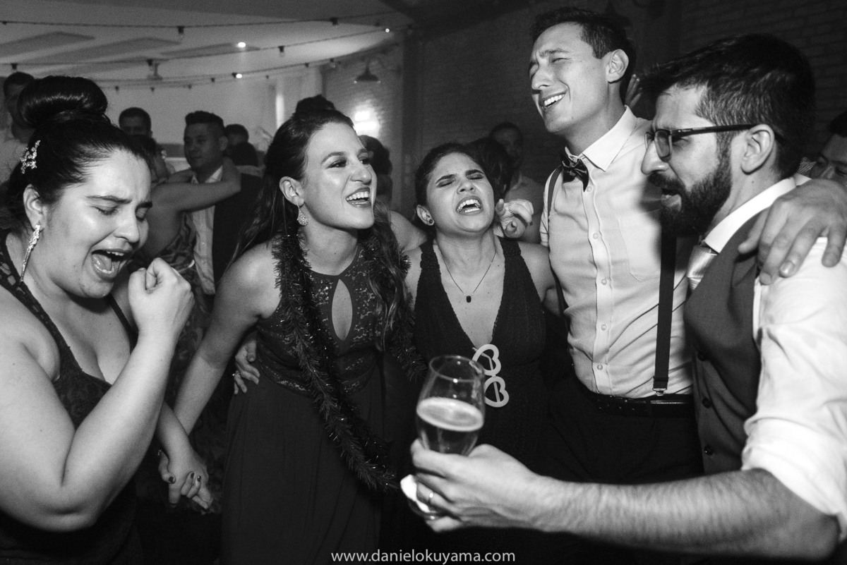 ,casamentonapraia,fotografoemsaopaulo,casamentonocampo,casamentorustico,fotografodecasamento,casamentoceleiroquintalsp