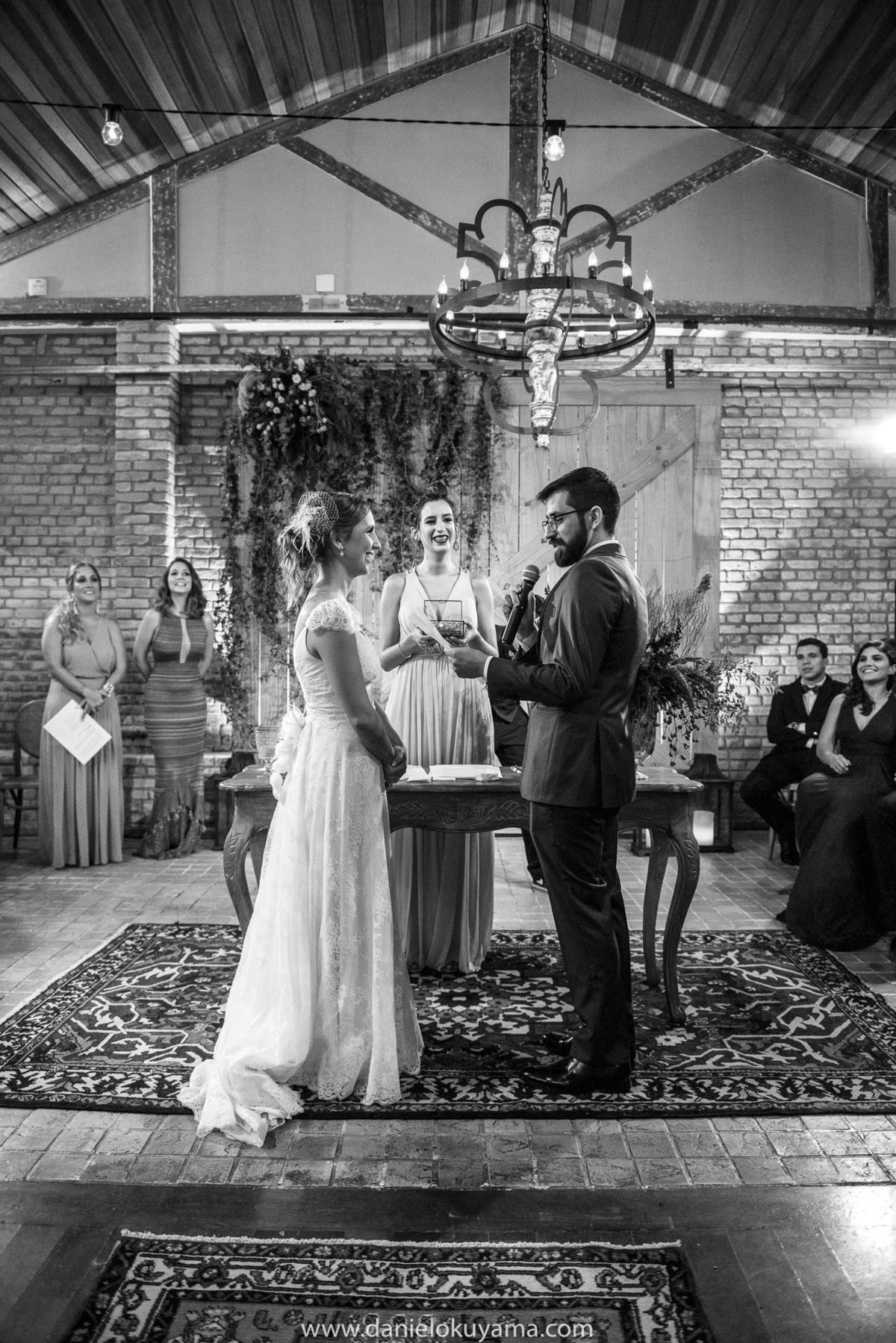 ,casamentonapraia,fotografoemsaopaulo,casamentonocampo,casamentorustico,fotografodecasamento,casamentoceleiroquintalsp