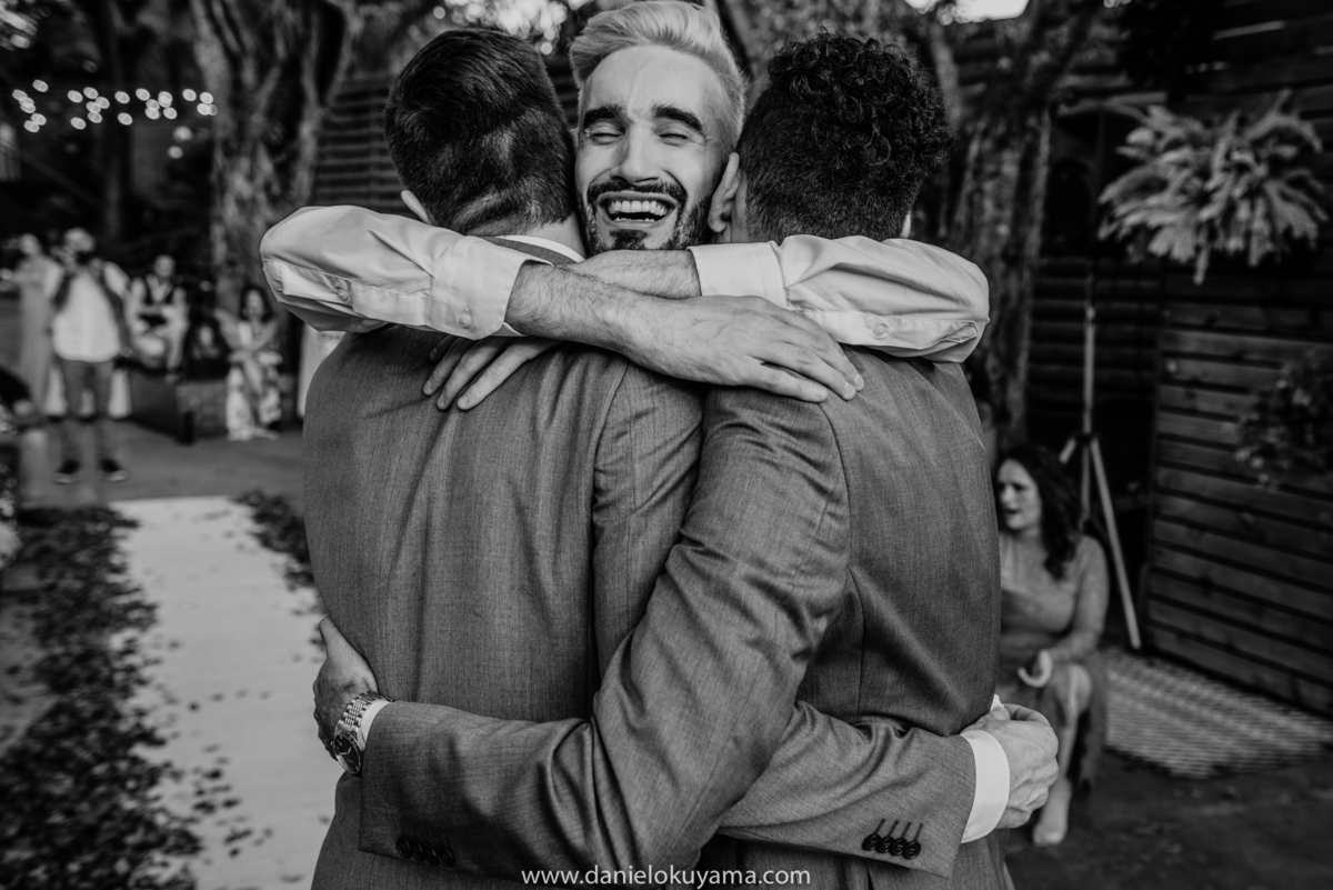 fotografopremiadodecasamentoemsaopaulo,fotografodecasamentoemsaopaulo,fotografiadecasamentoemsantos,fotosespontaneasdecasamento
,casamentonapraia,fotografoemsaopaulo,casamentonocampo,casamentohomoafetivo,casamentogay,casamentoespacoplataforma