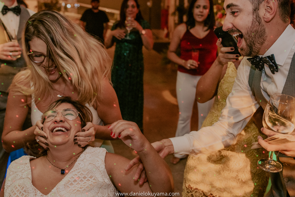 fotografopremiadodecasamentoemsaopaulo,fotografodecasamentoemsaopaulo,fotografiadecasamentoemsantos,fotosespontaneasdecasamento
,casamentonapraia,fotografoemsaopaulo,casamentonocampo,casamentohomoafetivo,casamentogay,casamentoespacoplataforma